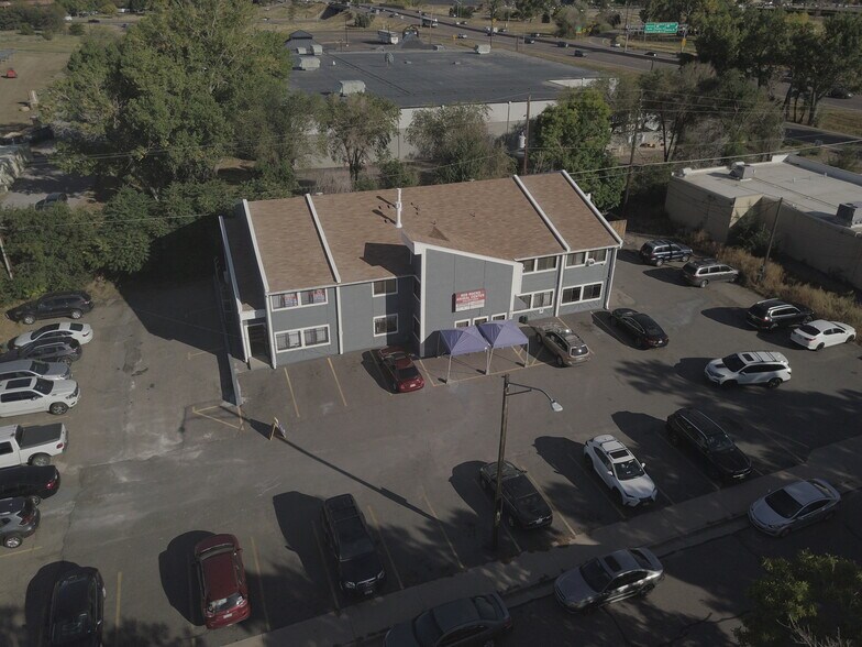 More Photos Of 620 Miller Ct, Lakewood Freestanding For Lease