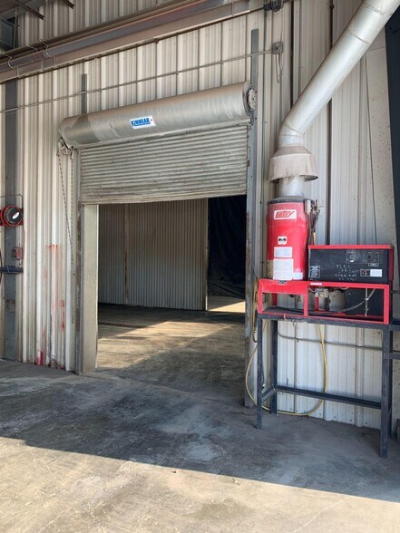 More Photos Of 605 15th Ave, Nisku Warehouse For Sale