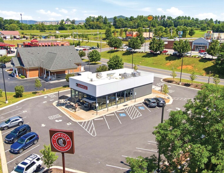 Primary Photo Of 1245 Tazewell St, Wytheville Fast Food For Sale