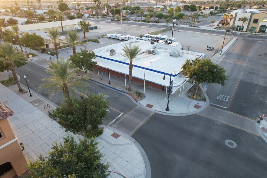 More Photos Of 1400 6th St, Coachella Office For Lease