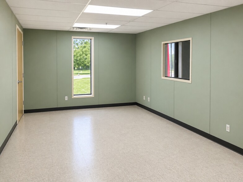 More Photos Of 56 Wendling way, Elkview Industrial For Lease