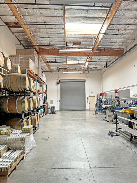 More Photos Of 2930 Dutton Ave, Santa Rosa Flex For Lease