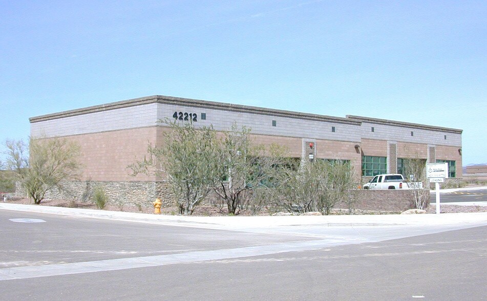 More Photos Of 42212 N 41st Dr, Anthem Light Manufacturing For Lease
