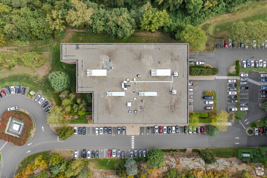 More Photos Of 3 Enterprise Dr, Shelton Office For Lease