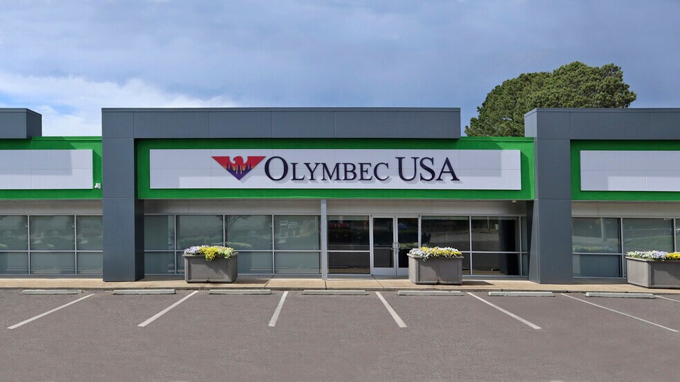 More Photos Of 968-986 E Brooks Rd, Memphis Freestanding For Lease