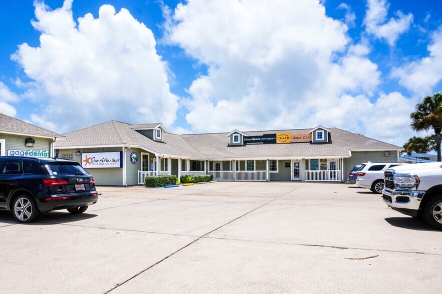 Primary Photo Of 15217 S Padre Island Dr, Corpus Christi Office For Lease