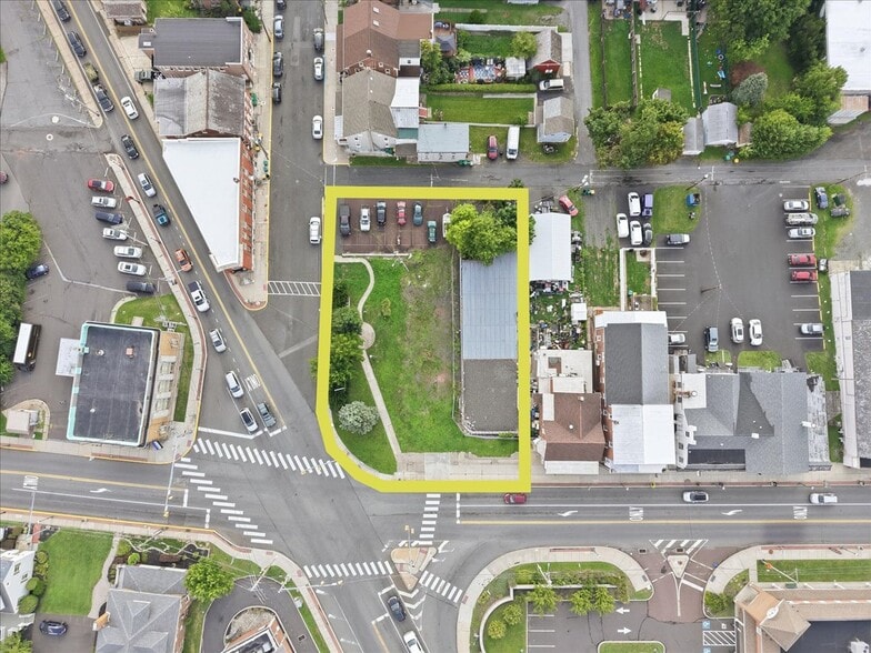 More Photos Of 369-371 Main St, Pennsburg Land For Sale