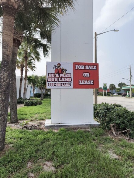 More Photos Of 1102 S Us Highway 1, Fort Pierce General Retail For Sale