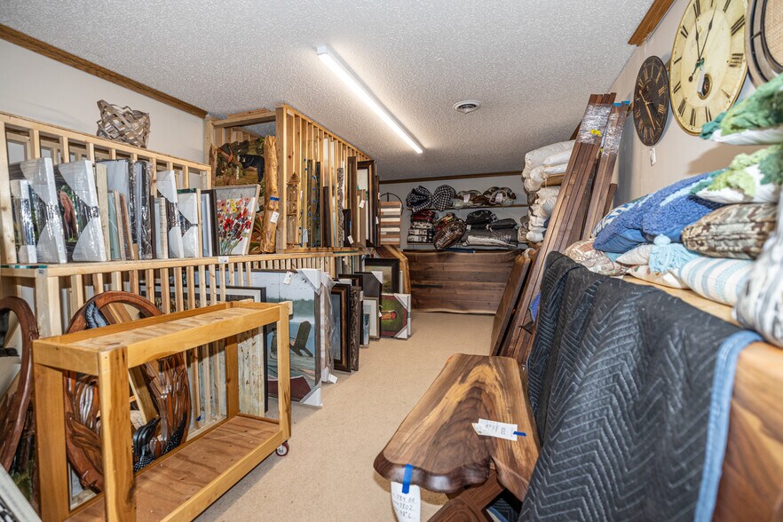 More Photos Of 7967 US Highway 51, Minocqua General Retail For Sale