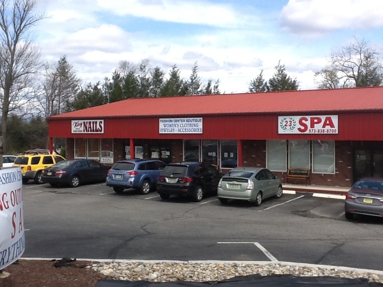 Primary Photo Of 1376 Route 23 N, Butler Freestanding For Lease