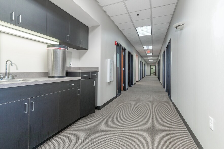 More Photos Of 265 Admiral Trost Rd, Columbia Office For Sale
