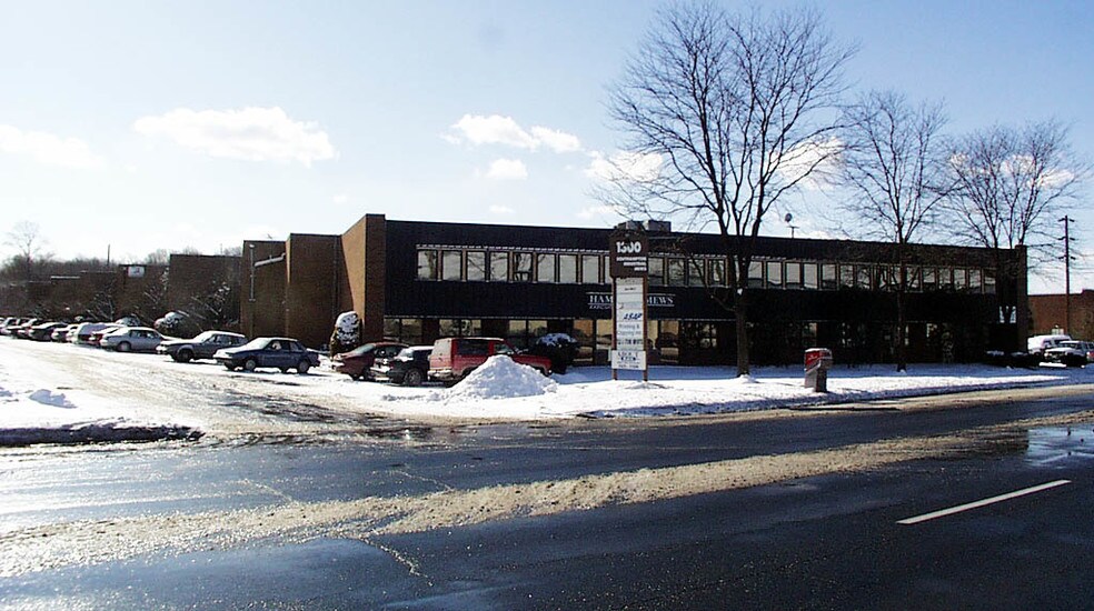 More Photos Of 1300 Industrial Blvd, Southampton Light Distribution For Sale