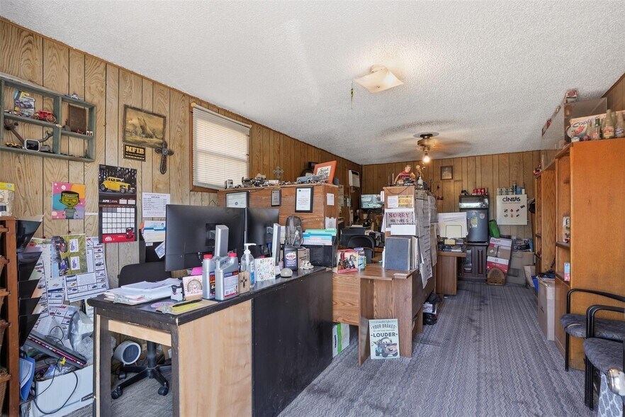 More Photos Of 5416 Jacksboro Hwy, Fort Worth Industrial For Sale