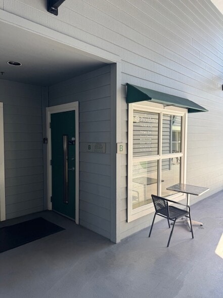 More Photos Of 652 Petaluma Ave, Sebastopol Medical For Lease