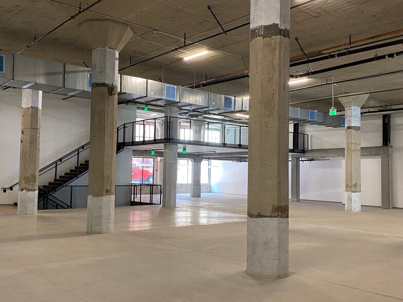 More Photos Of 755 S Los Angeles St, Los Angeles Loft Creative Space For Lease