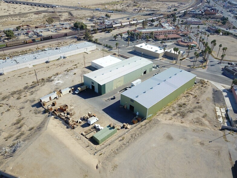 More Photos Of 160-170 Eastgate Rd, Barstow Warehouse For Lease