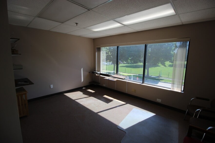 More Photos Of 235-257 Ormond St, Rochester Manufacturing For Sale