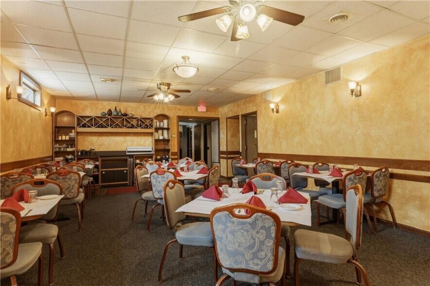 More Photos Of 1157 N Main St, Elmira Restaurant For Sale
