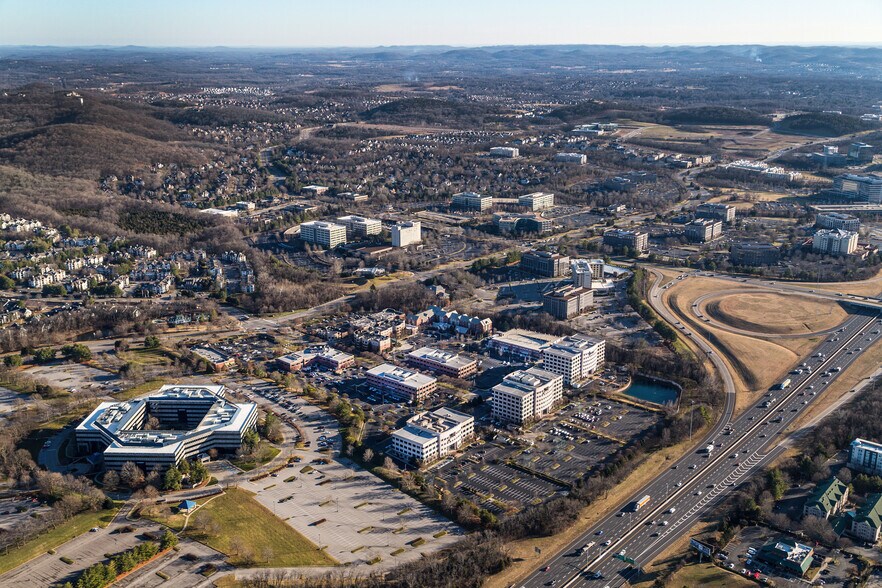 More Photos Of 5000 Meridian Blvd, Franklin Unknown For Lease