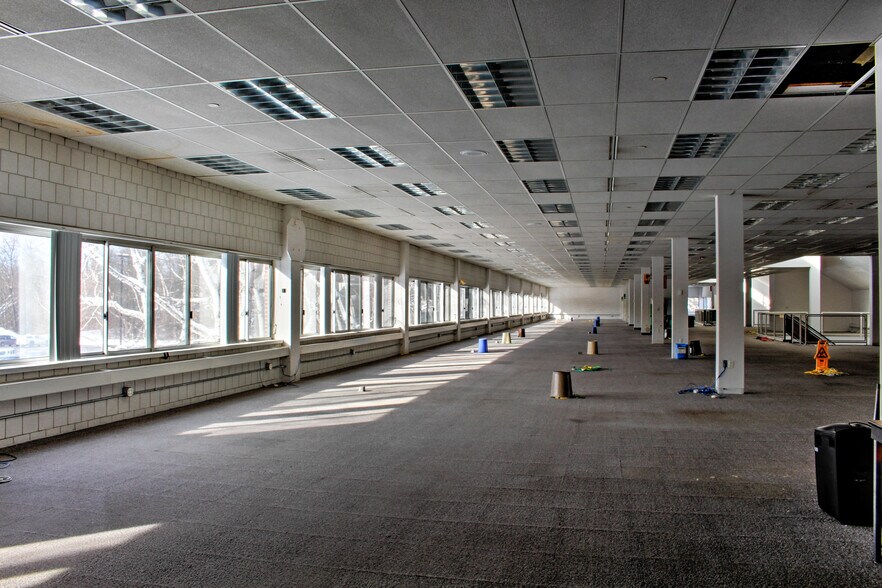 More Photos Of 150 Congress St, Keene Industrial For Sale