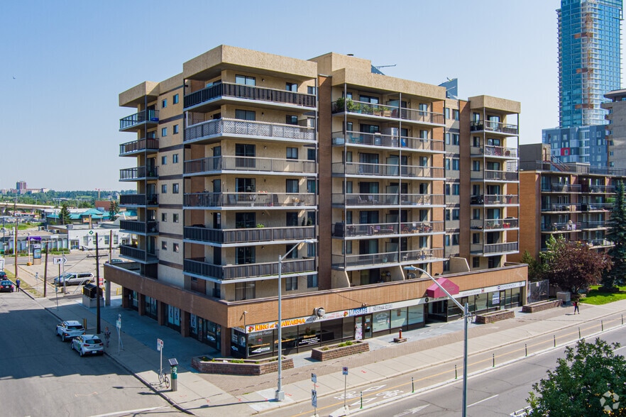 Primary Photo Of 1334-1340 12 Ave SW, Calgary Apartments For Sale