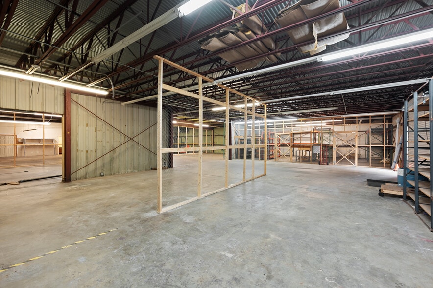 More Photos Of 616 Bay St, Brunswick Industrial For Sale