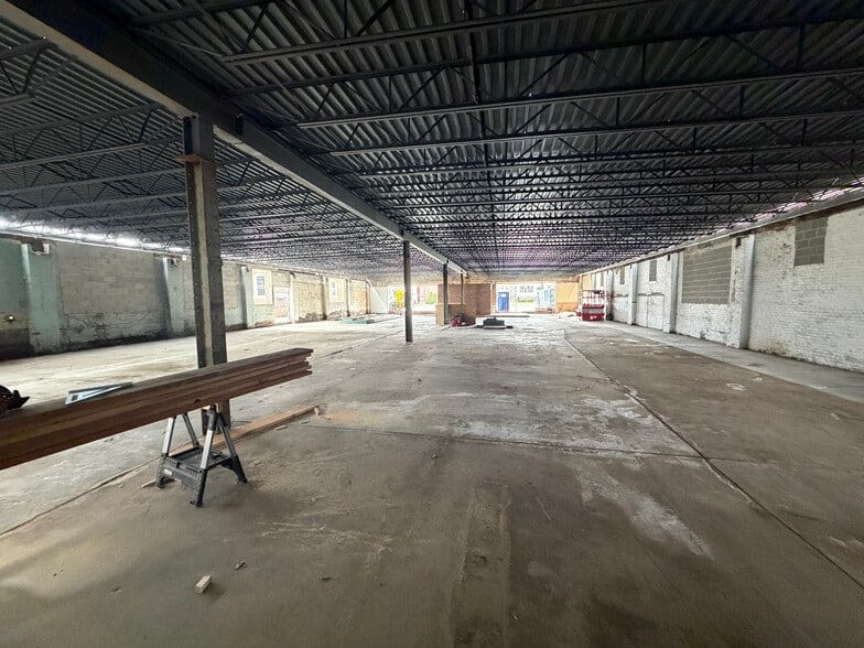 More Photos Of 11034 Clifton Blvd, Cleveland Storefront Retail Office For Lease