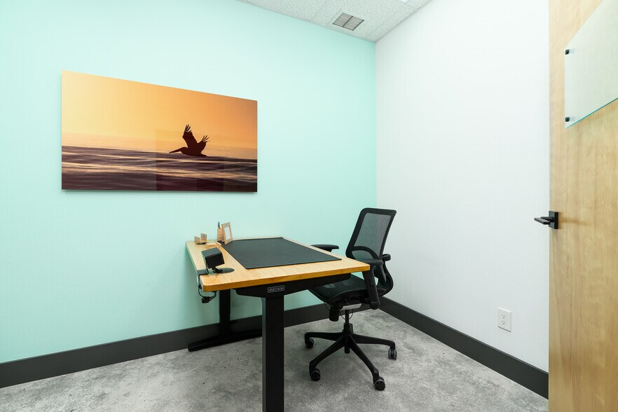 More Photos Of 223 N Causeway, New Smyrna Beach Medical For Sale