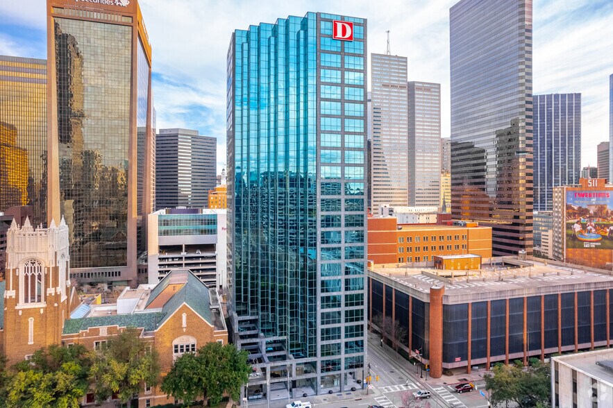 More Photos Of 750 N Saint Paul St, Dallas Office Residential For Lease