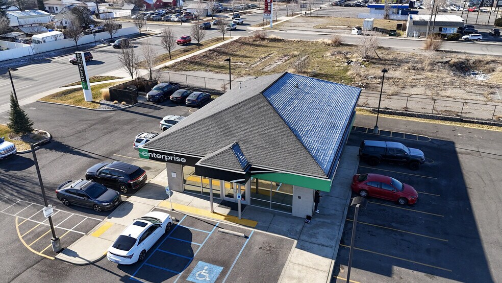 Primary Photo Of 7202 E Sprague Ave, Spokane Freestanding For Sale