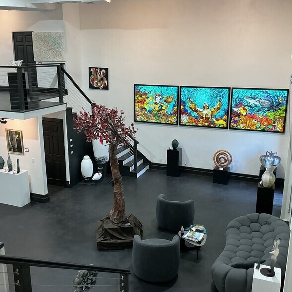 More Photos Of 3270 Bayshore Dr, Naples Freestanding For Sale