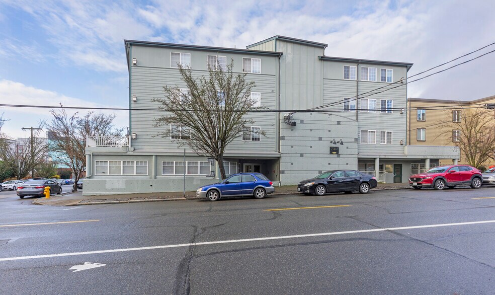 More Photos Of 7301 5th Ave NE, Seattle Office For Lease