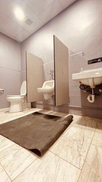 More Photos Of 1620 Orange Ave, Fort Pierce Warehouse For Sale