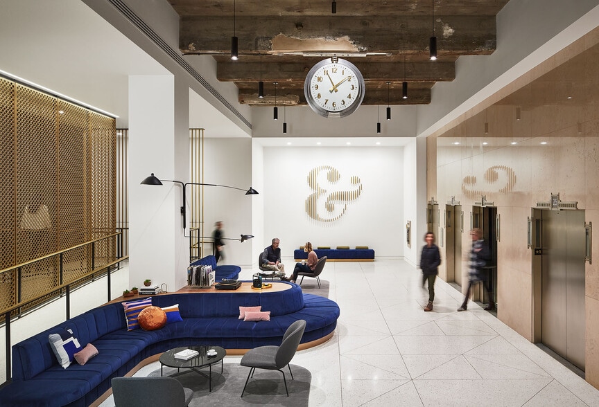 More Photos Of 621 SW 5th Ave, Portland Office For Lease