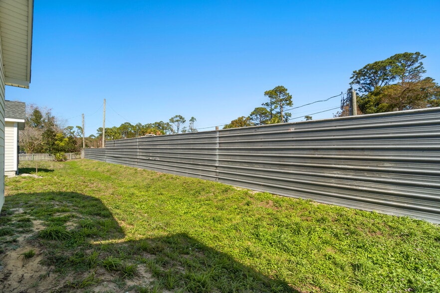 More Photos Of 2906 Sarah Jean Ct, Panama City Manufactured Housing Mobile Home Park For Sale