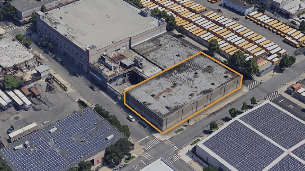 More Photos Of 292-300 Liberty Ave, Brooklyn Warehouse For Lease