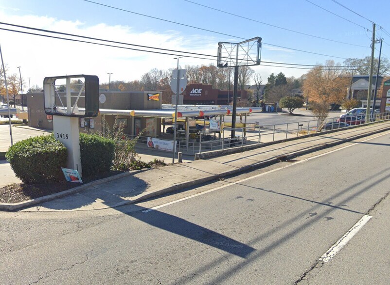 More Photos Of 3415 Atlanta Hwy, Flowery Branch Fast Food For Lease