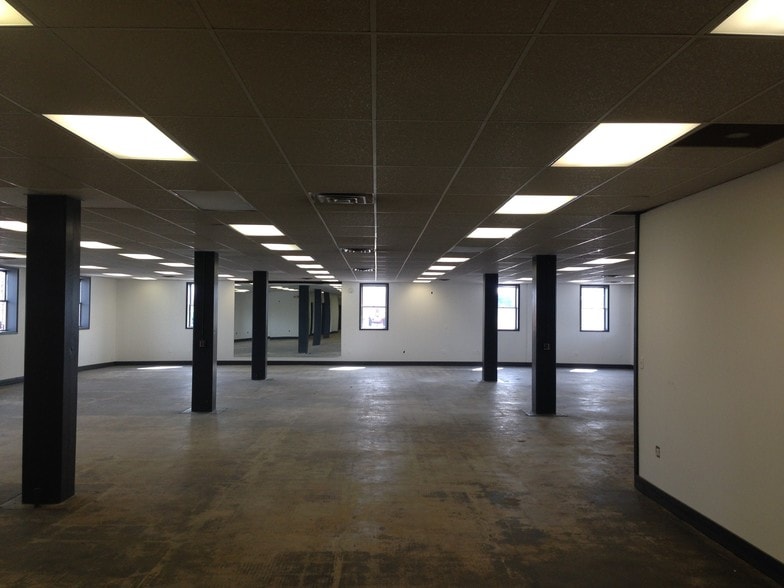 More Photos Of 2001 Carbaugh Ave, Chambersburg Unknown For Lease