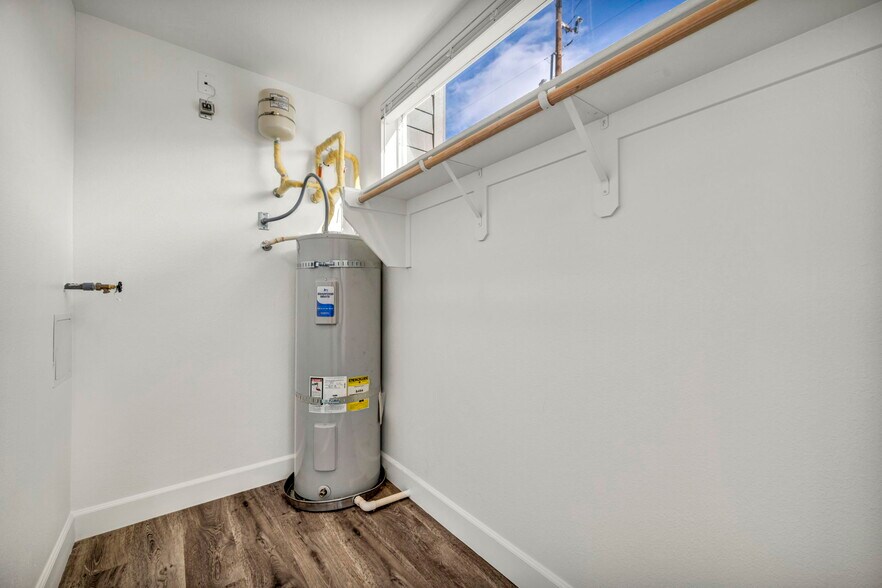 More Photos Of 542 7th St, Sparks Apartments For Sale
