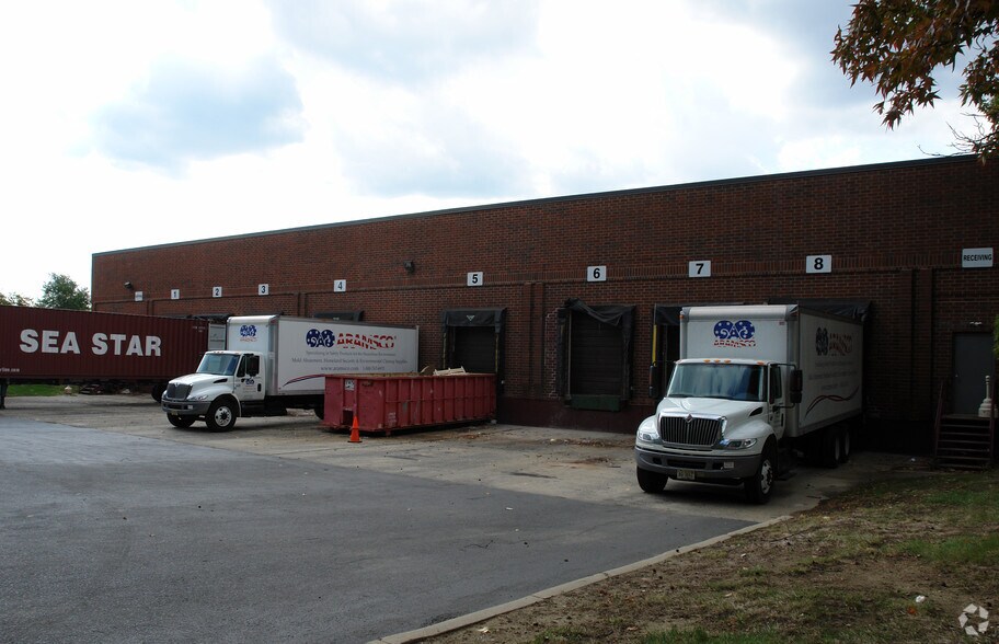 More Photos Of 1480 Grandview Ave, Thorofare Warehouse For Lease