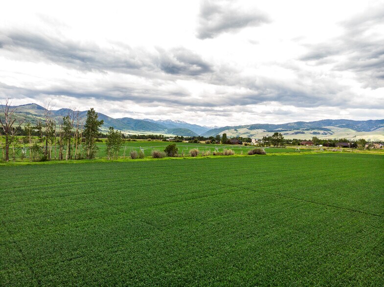 More Photos Of TBD De Rham Valley Drive, Gallatin Gateway Land For Sale