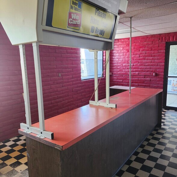 More Photos Of 35 Acoma Blvd S, Lake Havasu City Storefront Retail Office For Sale