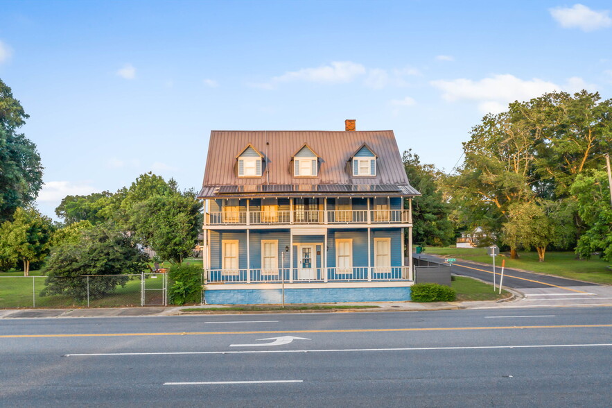 More Photos Of 1748 Georgia St, Alford Specialty For Sale