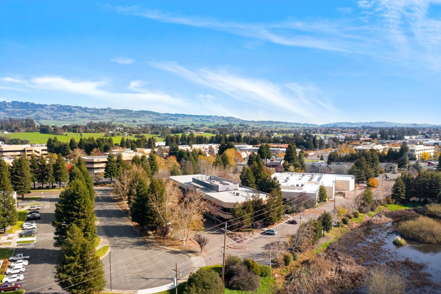More Photos Of 1425 N McDowell Blvd, Petaluma Office For Sale