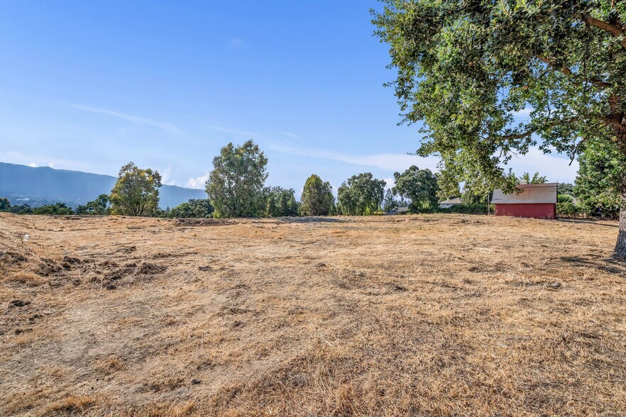 More Photos Of 622 Happy Valley Rd, Pleasanton Land For Sale