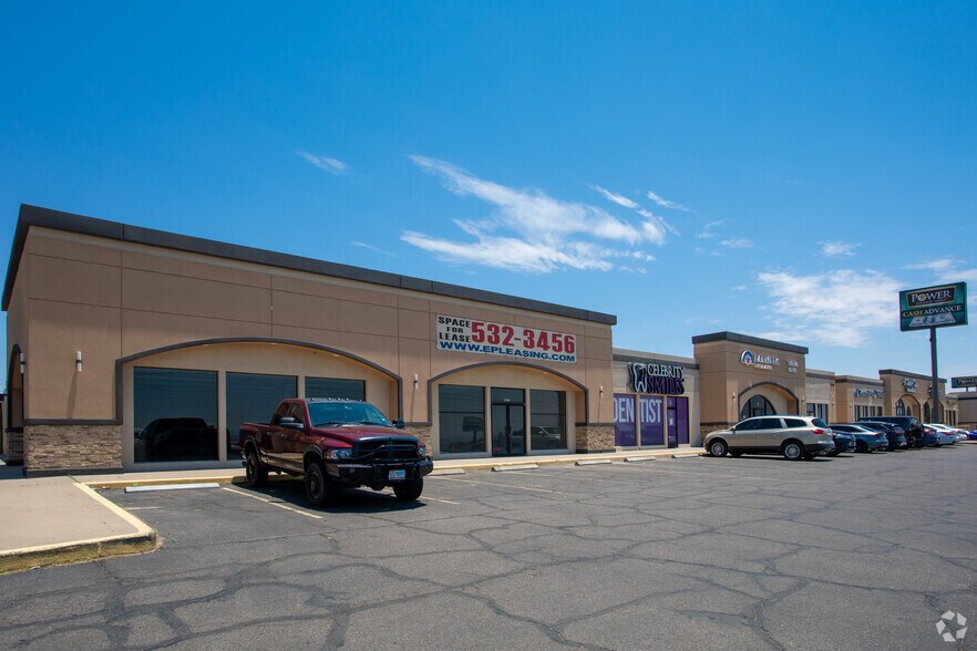 More Photos Of 9515 Gateway Blvd W, El Paso Unknown For Lease