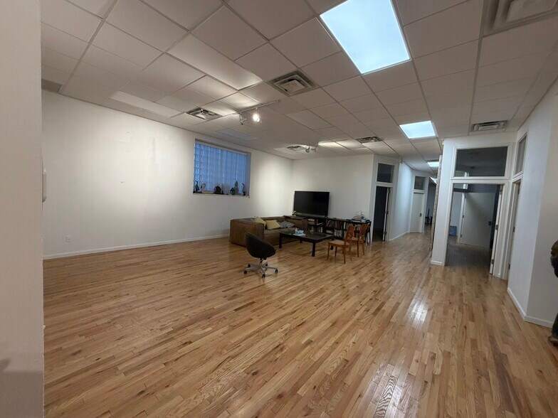 More Photos Of 124-14 22nd Ave, College Point Office For Lease