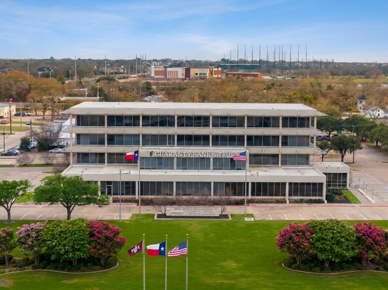 More Photos Of 2800 S Texas Ave, Bryan Office For Lease