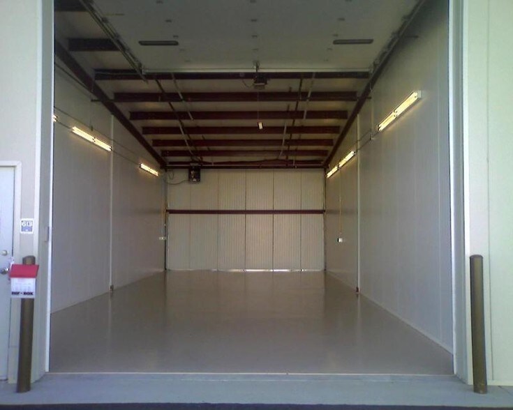 More Photos Of 3656 Stagecoach Rd, Longmont Warehouse For Sale