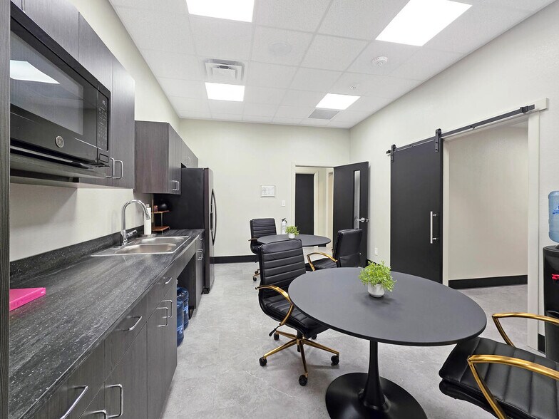 More Photos Of 3410 I-10 W, Orange Office For Sale